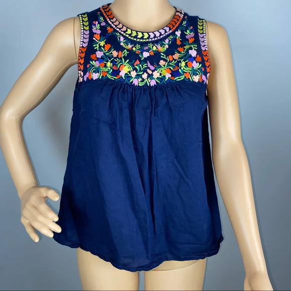 J. Crew women's Size 0 Sleeveless Blouse Top Navy Floral - Picture 1 of 6